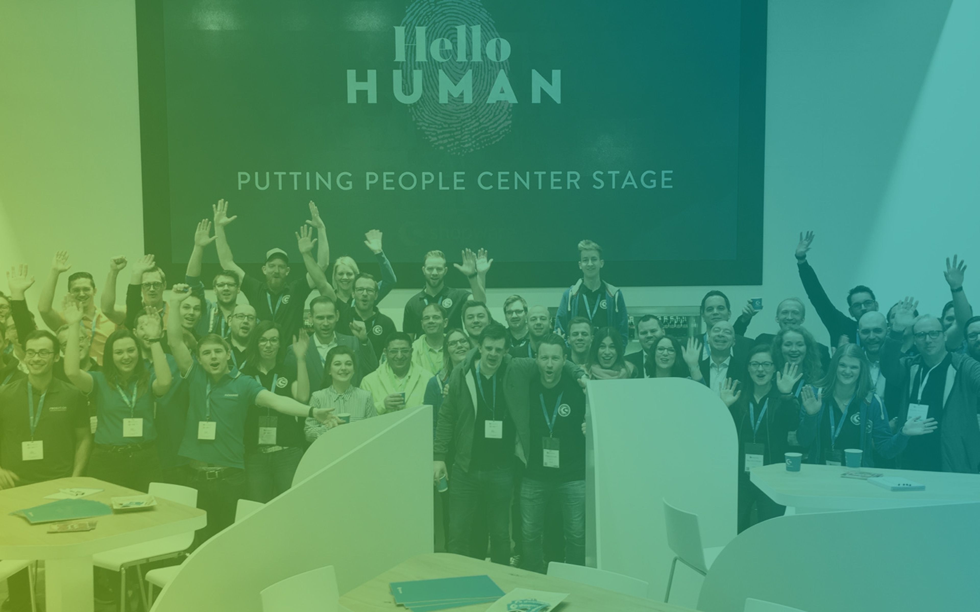 Foto der internet world mit Teilnehmern